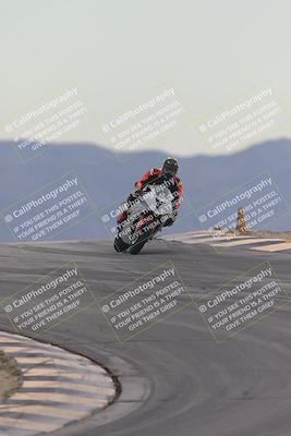media/Sep-21-2025-Race Pace (Sun) [[98bf33ef95]]/Non Verified/1-Turns 9 and 10 (8am)/